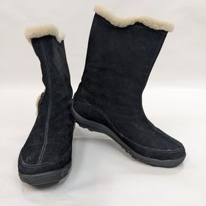Merrell black and white leather and fleece winter boots size 8.5
